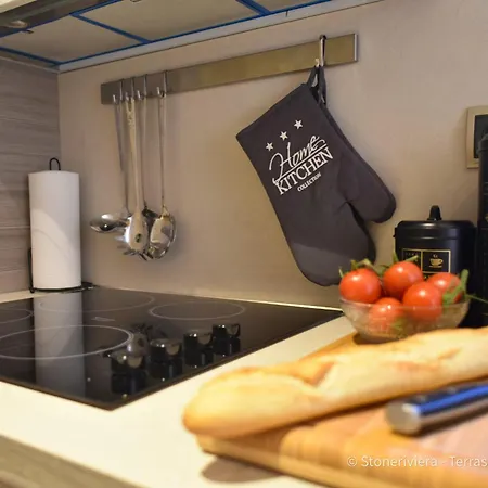 Tdr - Fabulous - 5 Stars Terrace - 4pax Old Town Appartement *
